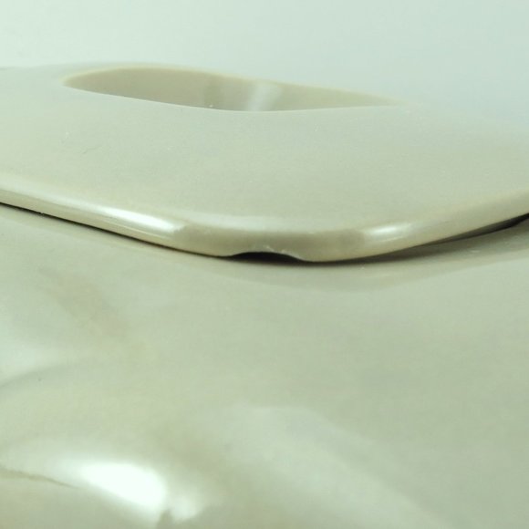 Radio Cookie Jar Essentials Japan Green Ceramic 10.5"L x 5.5"W x 6.5"H - Picture 3 of 14